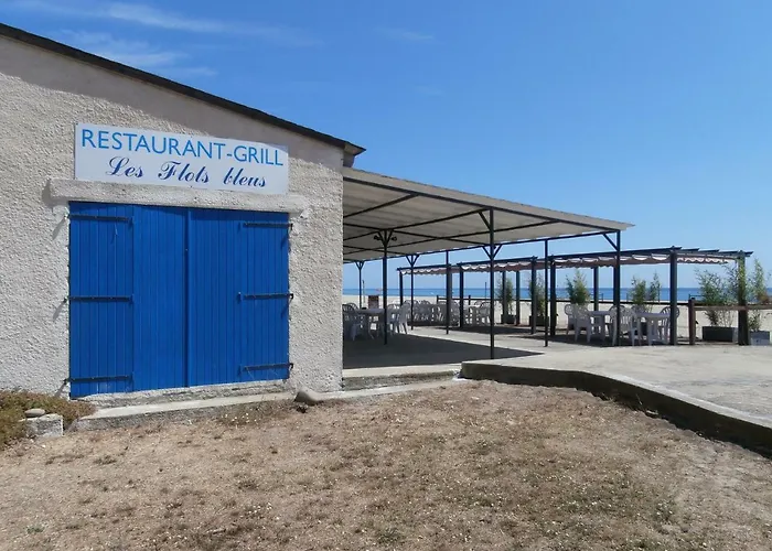 Luxe tent Village Del Mar